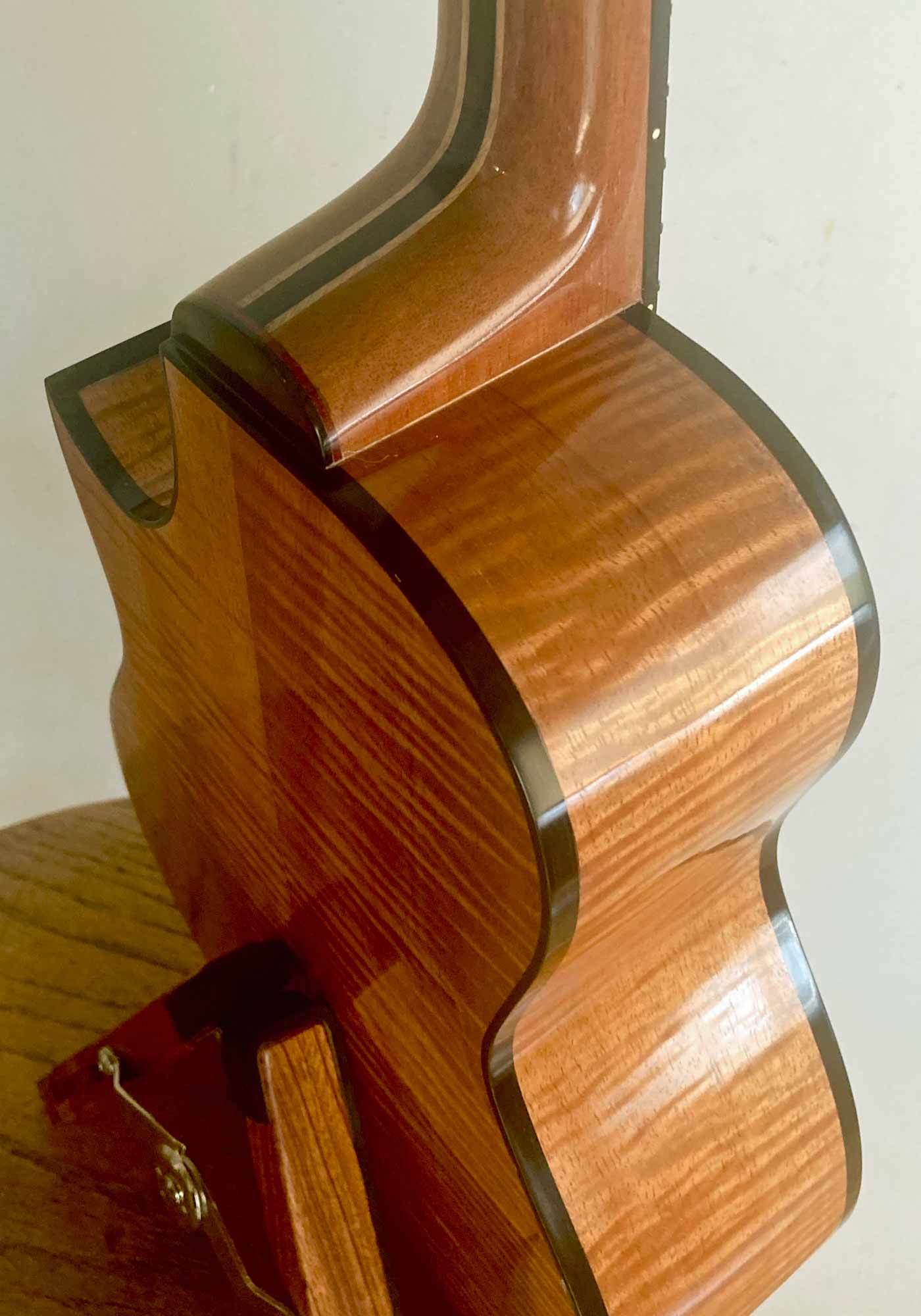 Kai Tenor Ukulele 2007