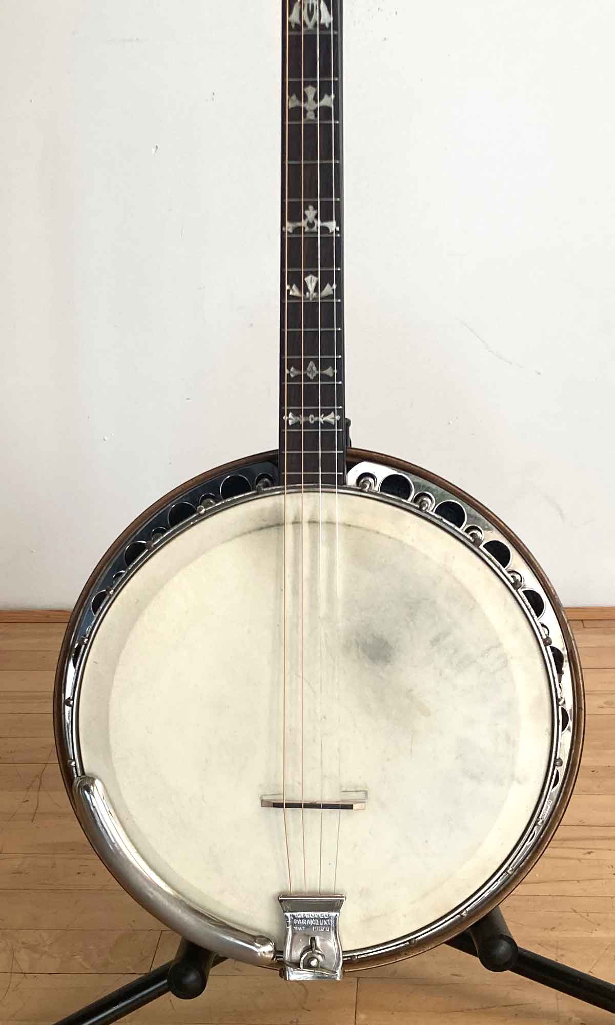 Paramount Leader Tenor Banjo 1925